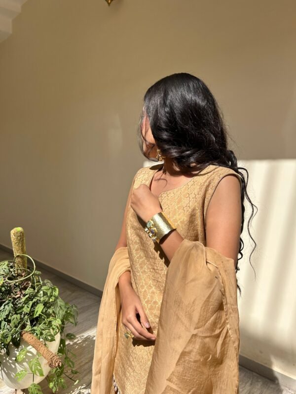 Golden Co-ord Set With Dupatta - Image 3