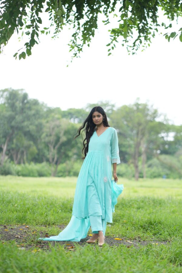 Ambara Suit - Image 6