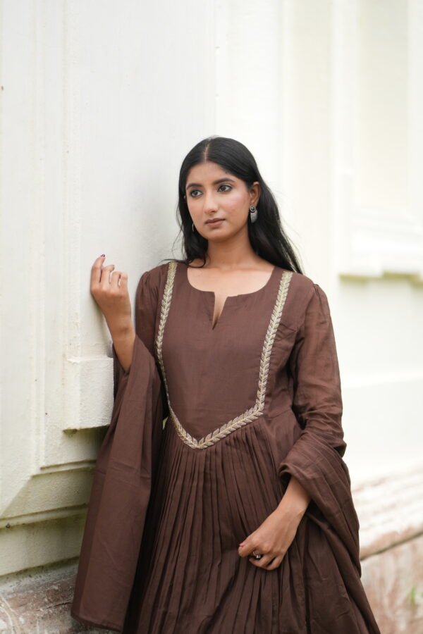 Varsha Suit - Image 3