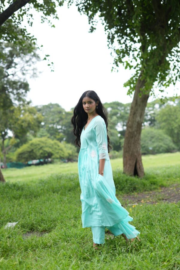Ambara Suit - Image 2