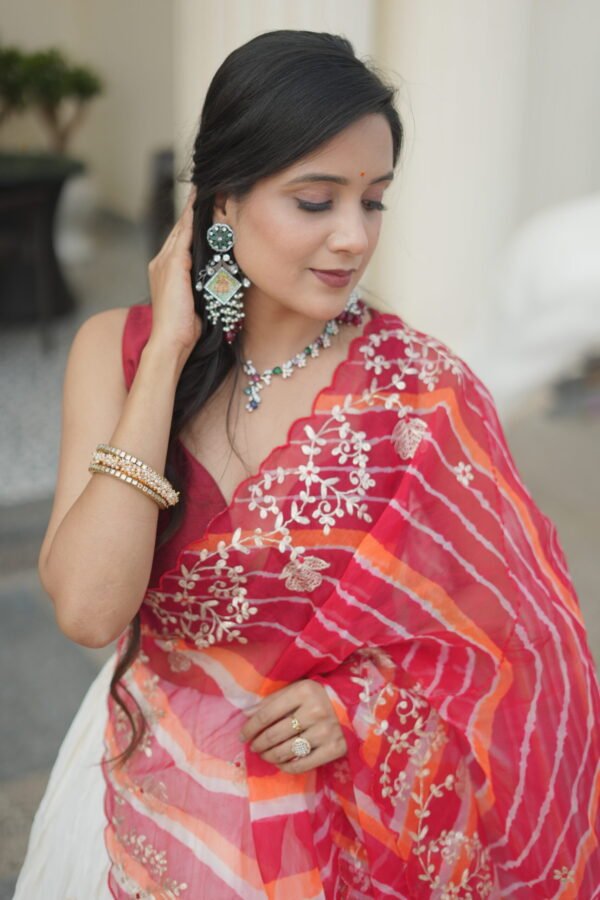 Red & White Lehenga Choli Set - Image 3